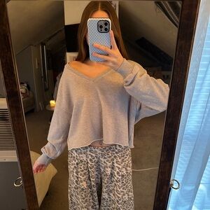 American Eagle off-the-shoulder sweatshirt!